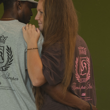 Load image into Gallery viewer, Famia pa Semper Kokolishi Tee - Aubergine and Pink
