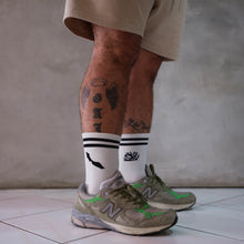 Load image into Gallery viewer, Curacao - Kokolishi socks in Black
