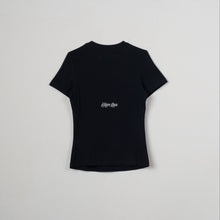 Load image into Gallery viewer, Kokolishi pegadito Women Tee - Pretu
