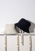 Load image into Gallery viewer, Kokolishi Bucket hat with straps - Beige
