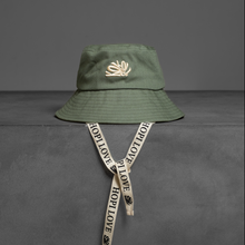 Load image into Gallery viewer, Kokolishi Bucket hat with straps - Moss
