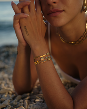 Load image into Gallery viewer, Kokolishi’s Curaçao Bracelet
