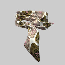 Load image into Gallery viewer, Coin  - Kokolishi Twilly scarf
